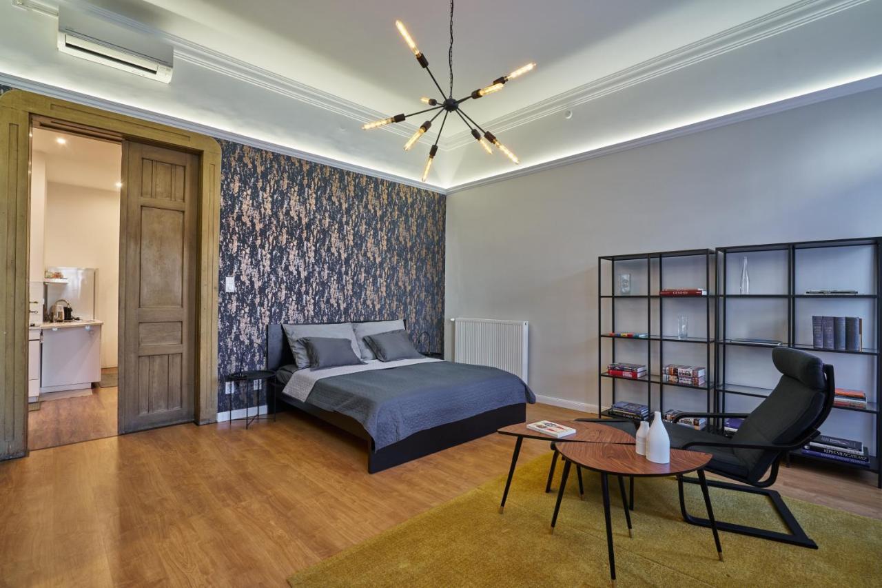 Nanirol Apartment At Gellert Bath 부다페스트 외부 사진