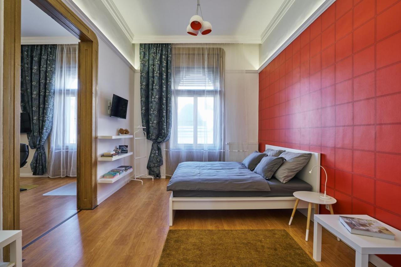Nanirol Apartment At Gellert Bath 부다페스트 외부 사진