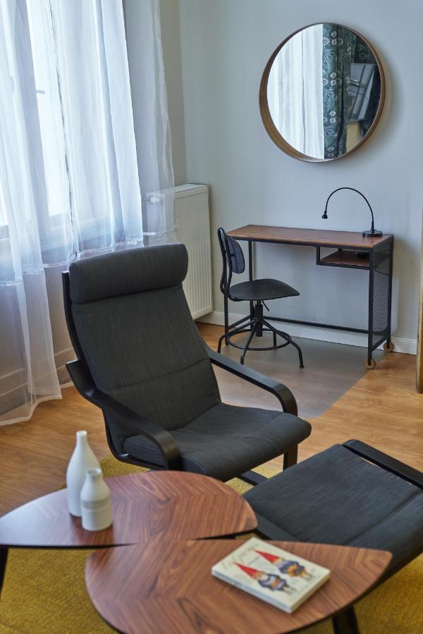 Nanirol Apartment At Gellert Bath 부다페스트 외부 사진