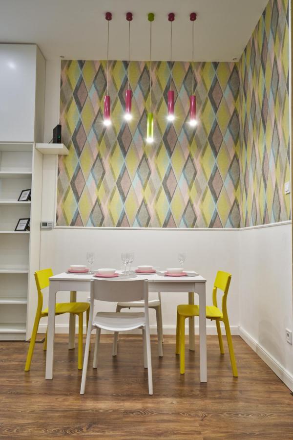 Nanirol Apartment At Gellert Bath 부다페스트 외부 사진