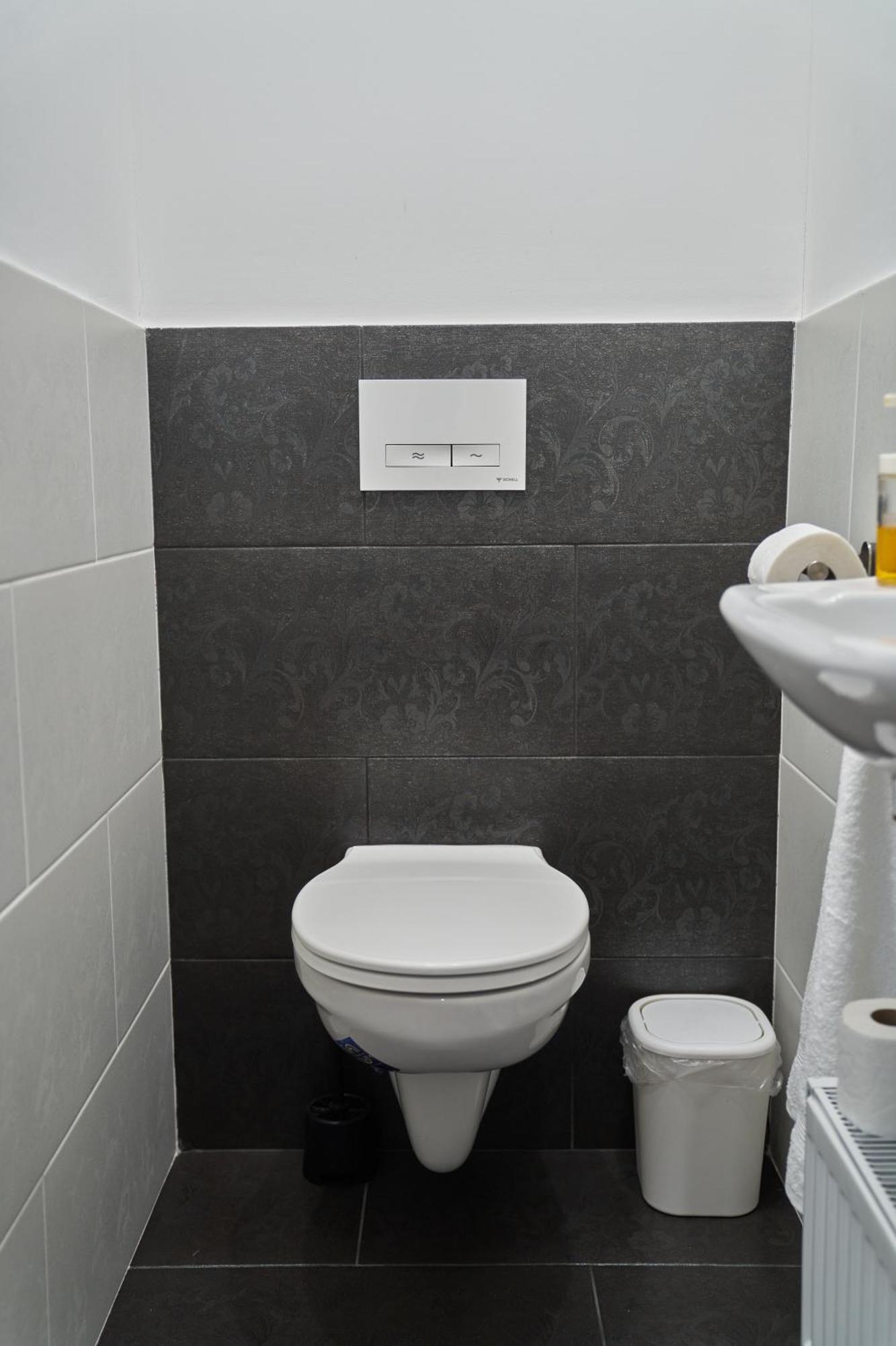 Nanirol Apartment At Gellert Bath 부다페스트 외부 사진